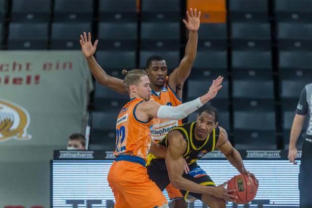 根据多家媒 根据多家媒